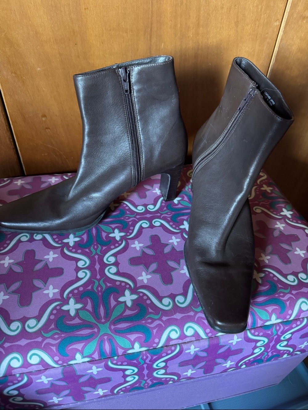 Karen Scott Dark Brown Leather Ankle Booties with Side Zipper